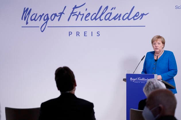Verleihung des Margot-Friedlaender-Preis 2021 Aktuell,20.09.2021,Berlin, Bundeskanzlerin Dr. Angela Merkel im Portrait bei Ihrer Laudation bei der Verleihung des Margot Friedlaender Preis Berlin Berlin Deutschland