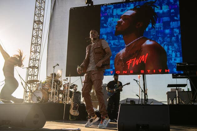 September 19, 2021, Concord, CA, USA: Tone Stith performs on Day Two of the Lights on Festival at Concord Pavilion on September 19, 2021 in Concord, California. ( Chris Tuite imageSPACE) Concord USA - ZUMAs181 20210919_zea_s181_090 Copyright: xImagespacex