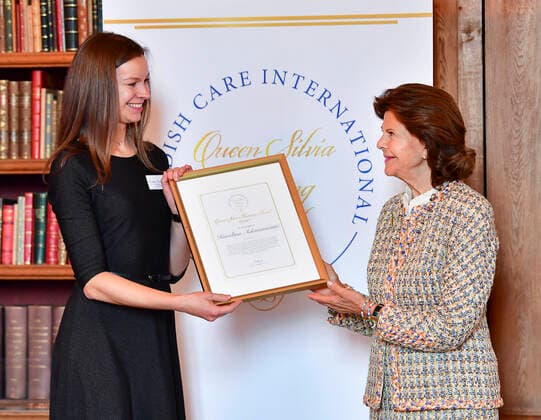 STOCKHOLM 20210921 Queen Silvia awards scholarship from Queen Silvia Nursing Award to 2020 winner Karolina Adomaviciute, Lithuania, at a ceremony at Stockholm Castle STOCKHOLM Sweden x10030x,  Copyright: xJonasxEkströmer TTx QUEEN SILVIA NURSING AWARD