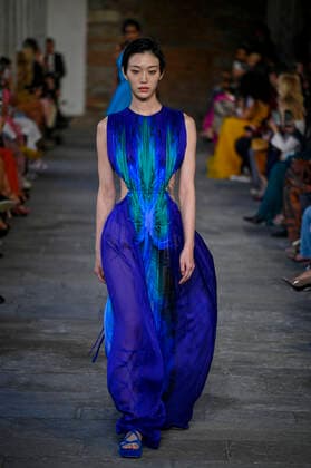 Milan, Milan Fashion Week, Women Spring Summer 2022. Milan, Women s Fashion, Spring Summer 2022. ALBERTA FERRETTI Fashion show catwalk Pictured: Model  Copyright: xRiccardoxGiordanox xIPAx xModaxMilanox