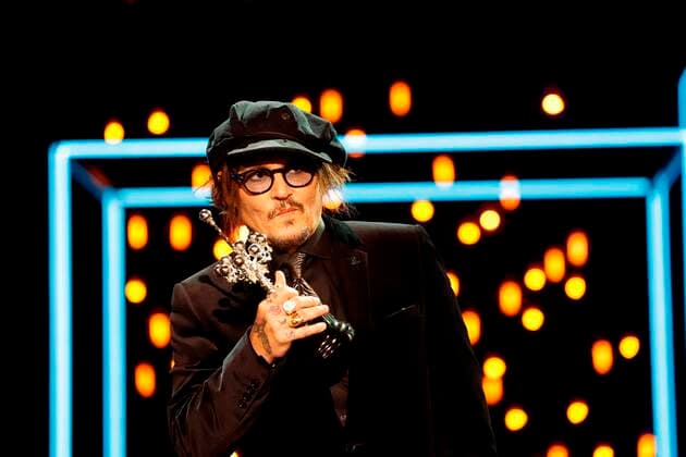 Bilder des Jahres 2021, Entertainment 09 September Entertainment Bilder des Tages US actor Johnny Depp receives the Donostia Award for his career on the occasion of the 69th San Sebastian International Film Festival (SSIFF), in San Sebastian, Spain, 22 September 2021. 69th San Sebastian International Film Festival !ACHTUNG: NUR REDAKTIONELLE NUTZUNG!  Copyright: xJavierxEtxezarretax GRAF6926 20210922-bf181f1364f58cc600ef932a596ad32b2c486c24