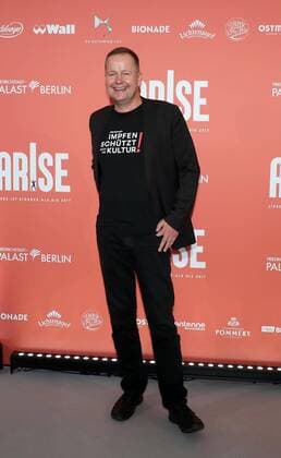 Dr. Klaus Lederer bei der ARISE Grand Show Weltpremiere im Friedrichstadt-Palast Berlin. *** Dr Klaus Lederer at the ARISE Grand Show world premiere at the Friedrichstadt Palast Berlin