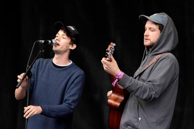 Bilder des Jahres 2021, Entertainment 09 September AnnenMayKantereit live beim Abschlusskonzert zum globalen Klimastreik von Fridays for Future für Klimagerechtigkeit und den Kampf gegen die Klimakrise. Hamburg 24.09.2021 *** AnnenMayKantereit live at the final concert of the global climate strike of Fridays for Future for climate justice and the fight against the climate crisis Hamburg 24 09 2021 Foto:xC.xTamckex xFuturexImage