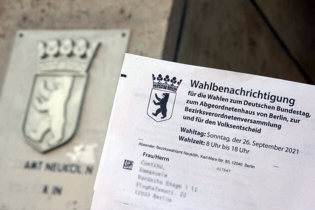 Wahlbenachrichtigung in Berlin am 26. September 2021. Wahlen in Berlin *** Election notification in Berlin on 26 September 2021 Elections in Berlin