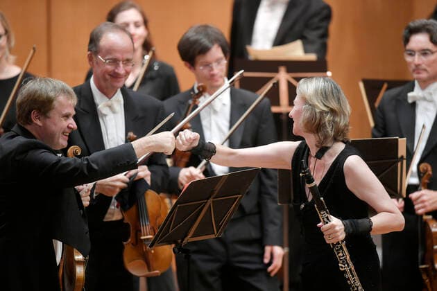 26.09.2021, Klassikfestival Bad Wörishofen, Festival der Nationen 2021 im Kurhaus Bad Wörishofen im Allgäu, Klarinettistin Sabine Meyer (GER) spielt Mozart, mit dem Kammerorchester des Symphonieorchesters des Bayerischen Rundfunks. 26.09.2021, Klassikfestival Bad Wörishofen 26.09.2021, Klassikfestival Bad Wörishofen