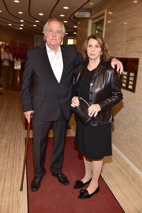 Ernst Lubitsch Preis Verleihung in Berlin ERNST-LUBITSCH-PREIS 2021 Dr. Michael Verhoeven, Senta Berger Verleihung des ERNST-LUBITSCH-PREIS 2021 in der ASTOR FilmLounge an Simon Verhoeven am 28.09.2021
