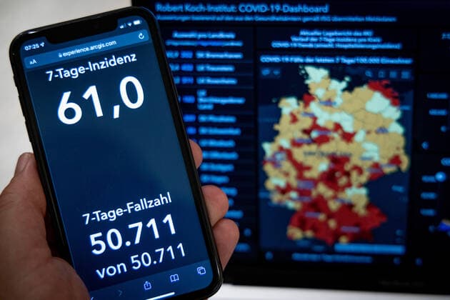 Coronavirus in Deutschland - Covid-19-Dashboard des Robert Koch-Institut 29.09.2021: Robert Koch-Institut: 7-Tage-Inzidenz 61,0. 7-Tage-Fallzahl 50.711. COVID-19-Fälle 4.215.351. Zugang um 11.780 gegenüber dem Vortag. COVID-19-Todesfälle 93.571. Zugang um 67 gegenüber dem Vortag.