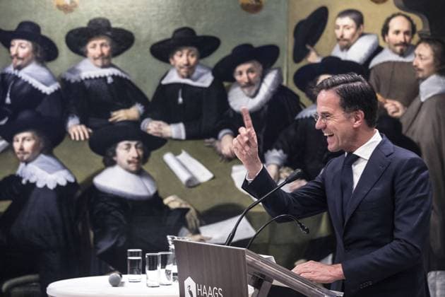 Bilder des Jahres 2021, News 09 September News Themen der Woche KW39 News Bilder des Tages Den Haag - 30-09-2021. Mark Rutte opent in het Haags Historisch Museum de tentoonstelling macht, 800 jaar Binnenhof . Foto, Frank Jansen Mark Rutte opens exhibition in the Hague Historical Museum  x13708445x Copyright: