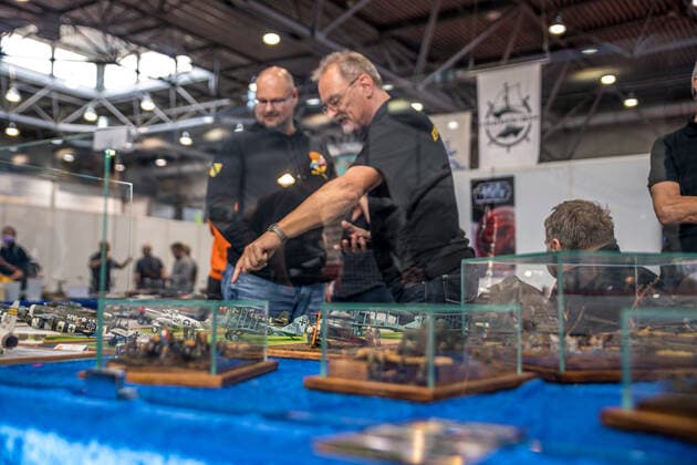 Neustart in Leipzig, Als erste Messe seit Anfang 2020 findet auf dem Leipziger Messegelände die Messe Modell Hobby Spiel statt. Unter strengen Corona Hygiene Auflagen nach dem 3G Modell dürfen die Menschen das Messegelände betreten.