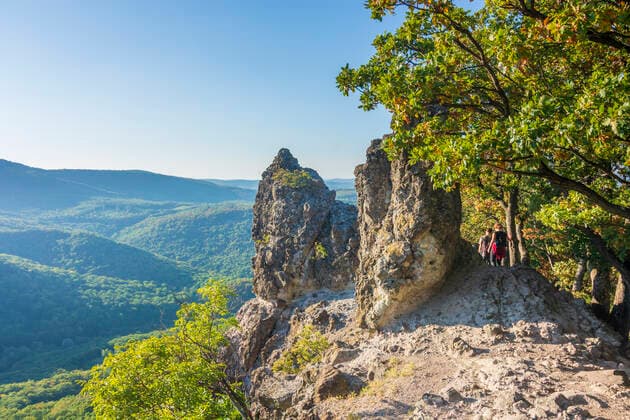 vadallo kövek (Vadallo stones), volcanic stones, mountain ridge, hiker Visegrad Mountains Pest Hungary Danube-Ipoly National Park