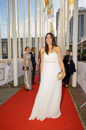 01.10.2021, Berlin, Deutschland, GER, Verleihung Deutscher Filmpreis Lola.Palais am Funkturm.Bettina Zimmermann bei der Ankunft.