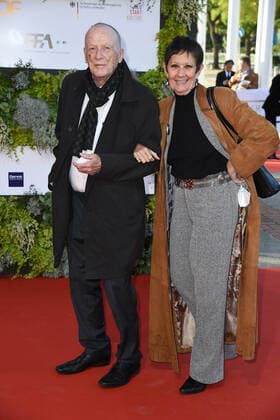 Wolfgang Kohlhaase mit Ehefrau Emoeke Poestenyi Deutscher Filmpreis 2021 im Palais am Funkturm (Messe Berlin) in Berlin am 01.10.2021