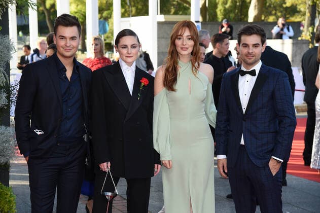 Louis Held, Lea van Acken, Maria Ehrich, Lucas Reiber Deutscher Filmpreis 2021 im Palais am Funkturm (Messe Berlin) in Berlin am 01.10.2021