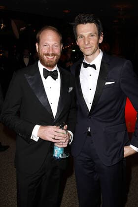 Johann von Bülow und Sabin Tambrea bei der Deutscher Filmpreis Lola Aftershow Party am 1.09.2021 in Berlin Deutscher Filmpreis 2021 in Berlin - Lola Aftershow Party