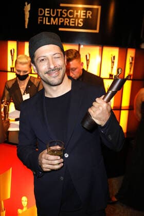 Entertainment Themen der Woche KW39 Entertainment Bilder des Tages Fahri Yardim bei der Deutscher Filmpreis Lola Aftershow Party am 1.09.2021 in Berlin Deutscher Filmpreis 2021 in Berlin - Lola Aftershow Party