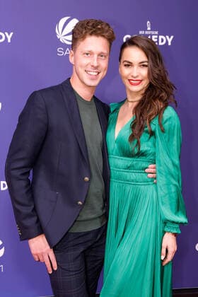 Valentin Lusin und Renata Lusin bei der Verleihung von Der Deutsche Comedypreis 2021 am 1.10.2021 in Köln Deutscher Comedypreis 2021 in Köln