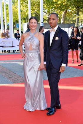Aylin Tezel, Jerry Hoffmann Deutscher Filmpreis 2021 Preis, Auszeichnung, Ehrung Lola Palais am Funkturm Berlin 01. Oktober 2021