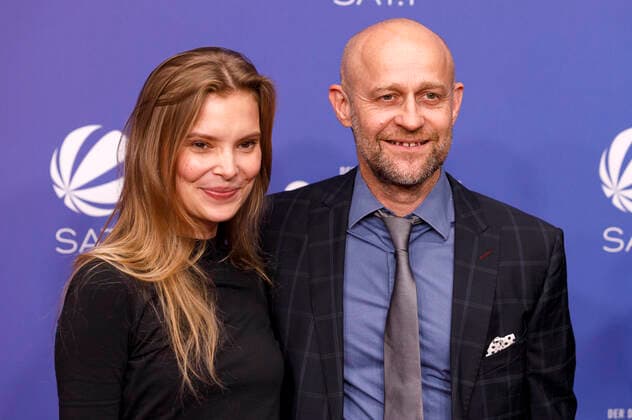 Maike Jüttendonk und Jürgen Vogel bei der Verleihung des 25. Deutschen Comedypreises 2021 in Brainpool TV Studio. Köln, 01.10.2021