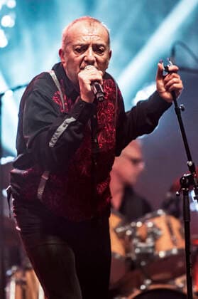 Andre Herzberg von Pankow live beim Canaletto - Das Dresdner Stadtfest 2021 auf der Bühne Theaterplatz. Dresden, 03.10.2021