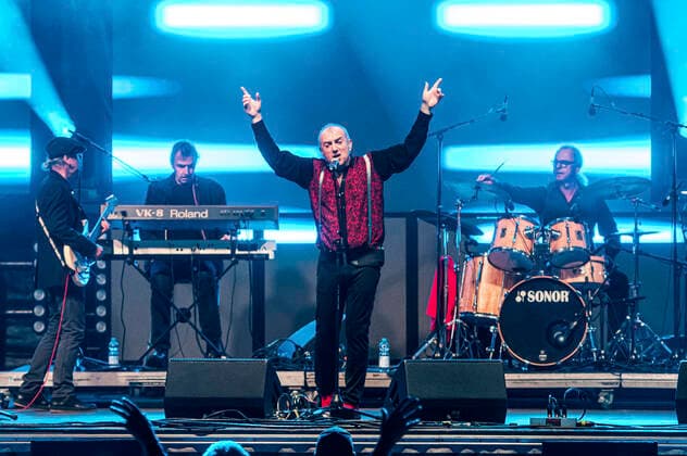 Jürgen Ehle, Andreas Kulle Dziuk, Andre Herzberg und Stefan Dohanetz von Pankow live beim Canaletto - Das Dresdner Stadtfest 2021 auf der Bühne Theaterplatz. Dresden, 03.10.2021