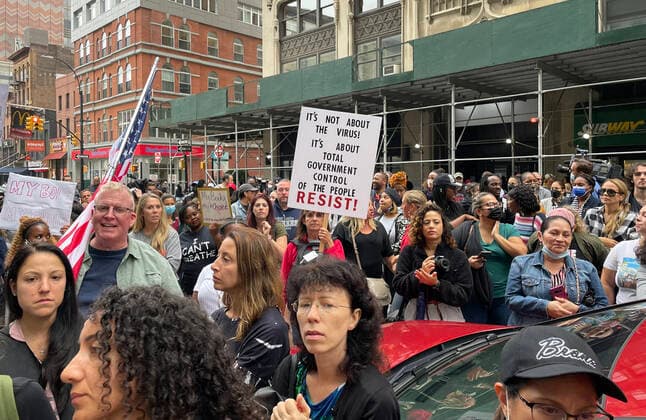 NEW YORK, NY - OCTOBER 4: view of the Teachers March Against Vaccine Mandate at the office of the NYC Department of Education in New York City on October 4, 2021. Copyright: xRainmakerxPhotox