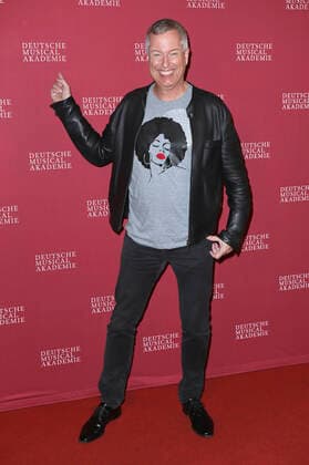 Thomas Hermanns bei der Verleihung des Deutschen Musical Theater Preises 2020 21 in Schmidts Tivoli. Hamburg, 04.10.2021