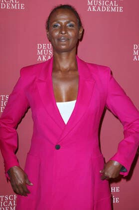 Waris Dirie bei der Verleihung des Deutschen Musical Theater Preises 2020 21 in Schmidts Tivoli. Hamburg, 04.10.2021