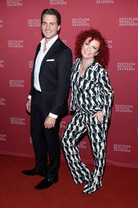 Entertainment Bilder des Tages Alexander Klaws und Lucy Diakovska bei der Verleihung des Deutschen Musical Theater Preises 2020 21 in Schmidts Tivoli. Hamburg, 04.10.2021