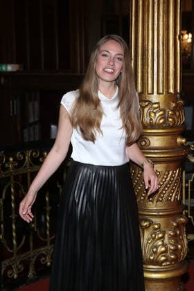 Hamburg, Deutschland 04. Oktober 2021: Tessa Aust bei der Verleihung - Deutsche Musical Theater Preis 2020 21 - im Rahmen einer feierlichen Gala in Hamburg im Schmidts Tivoli. Schmidts Tivoli Hamburg Copyright: xFotostandx xMeyerx