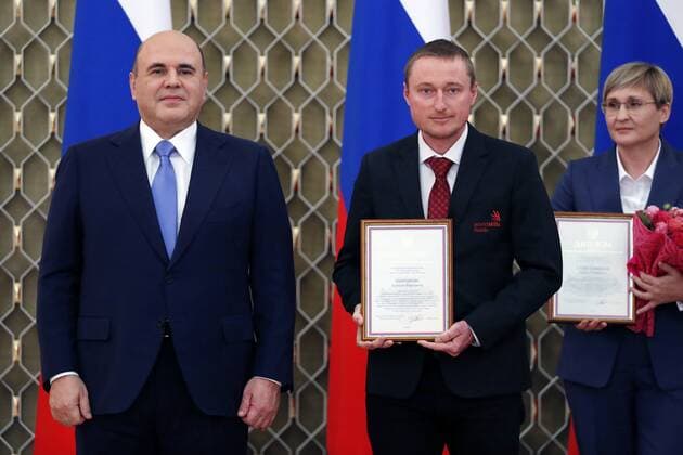 Russia Mishustin Education Award 6666200 05.10.2021 Russian Prime Minister Mikhail Mishustin and Alexei Tymchikov, Deputy CEO at WorldSkills Russia attend a ceremony to award commendations and state prizes in the field of education and mark Teachers Day, in Moscow, Russia. Dmitry Astakhov Sputnik Moscow Russia  Copyright: xDmitryxAstakhovx