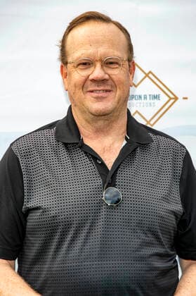 Peter Mackenzie beim 14. George Lopez Celebrity Golf Classic Turnier im Lakeside Country Club. Toluca Lake, 04.10.2021