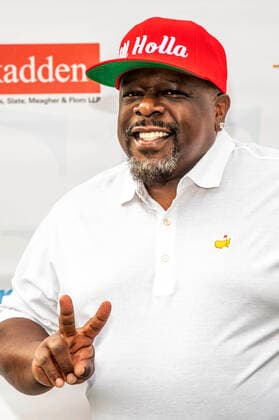 Cedric the Entertainer beim 14. George Lopez Celebrity Golf Classic Turnier im Lakeside Country Club. Toluca Lake, 04.10.2021