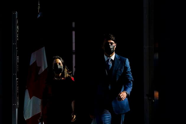 October 6, 2021, Ottawa, on, Canada: Prime Minister Justin Trudeau and Minister of Finance and Deputy Prime Minister Chrystia Freeland arrive to a press conference in Ottawa on Wednesday, Oct. 6, 2021. Ottawa Canada  - ZUMAc35_ 20211006_zaf_c35_013 Copyright: xSeanxKilpatrickx
