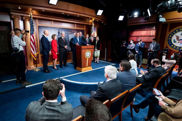October 6, 2021, Washington, DC, United States: October 6, 2021 - Washington, DC, United States: U.S. Senator TED CRUZ (R-TX) speaking at a press conference about the Southern Border. Washington United States - ZUMAb161 20211006_zap_b161_012 Copyright: xMichaelxBrochsteinx
