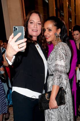 Bold Woman Award 2021 Natalia Wörner und Sawsan Chebli beim Empfang vor der Verleihung des Bold Woman Awards von Veuve Clicquot in der Französischen Botschaft in Berlin. Copyright: xEventpressxGolejewskix