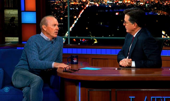October 8, 2021 - New York, New York, USA. - MICHAEL KEATON chats with host STEPHEN COLBERT on the October 5, 2021 Late Show with Stephen Colbert New York U.S. - ZUMAce6_ 20211008_zaf_ce6_002 Copyright: xCbs LatexShowxWithxStephenxColbex