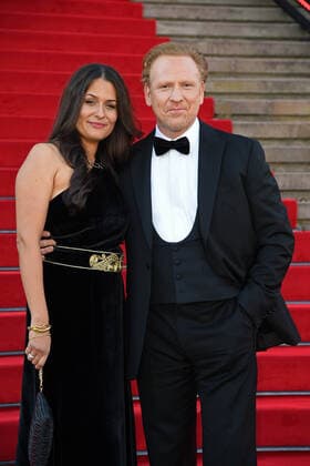 Daniel Hope mit Ehefrau Silvana Hope beim Opus Klassik 2021 im Konzerthaus am Gendarmenmarkt in Berlin am 10.10.2021