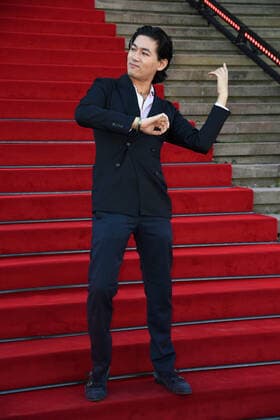 Iskandar Widjaja beim Opus Klassik 2021 im Konzerthaus am Gendarmenmarkt in Berlin am 10.10.2021