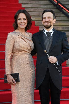 Desiree Nosbusch, Cornelius Meister beim Opus Klassik 2021 im Konzerthaus am Gendarmenmarkt in Berlin am 10.10.2021