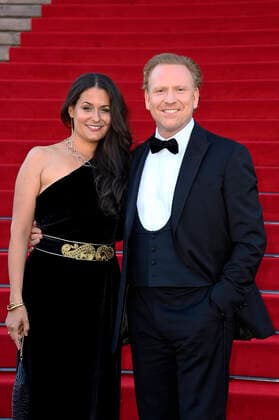 Daniel Hope mit Ehefrau Silvana bei der Verleihung des Opus Klassik 2021 im Konzerthaus am Gendarmenmarkt. Berlin, 10.10.2021