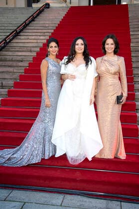 Fatma Said, Sonya Yoncheva und Desiree Nosbusch bei der Verleihung des Opus Klassik 2021 im Konzerthaus am Gendarmenmarkt. Berlin, 10.10.2021