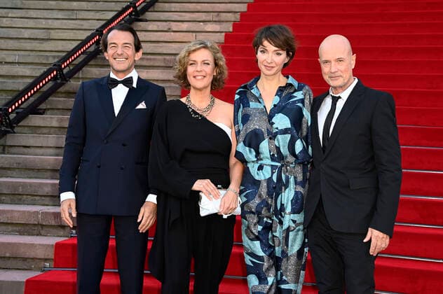 Hans-Werner Meyer, Ilka Brecht, Julia Koschitz und Christian Berkel bei der Verleihung des Opus Klassik 2021 im Konzerthaus am Gendarmenmarkt. Berlin, 10.10.2021