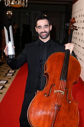 Pablo Ferrandez bei der Verleihung des Opus Klassik 2021 im Konzerthaus am Gendarmenmarkt. Berlin, 10.10.2021