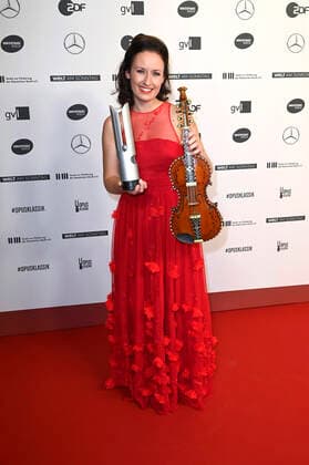 Ragnhild Hemsing bei der Verleihung des Opus Klassik 2021 im Konzerthaus am Gendarmenmarkt. Berlin, 10.10.2021