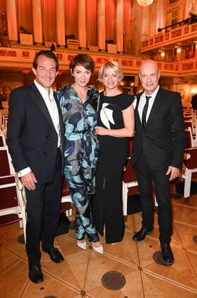 Hans-Werner Meyer, Julia Koschitz, Sabine Heinrich und Christian Berkel bei der Verleihung des Opus Klassik 2021 im Konzerthaus am Gendarmenmarkt. Berlin, 10.10.2021