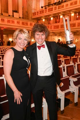 Sabine Heinrich und Joolz Gale bei der Verleihung des Opus Klassik 2021 im Konzerthaus am Gendarmenmarkt. Berlin, 10.10.2021