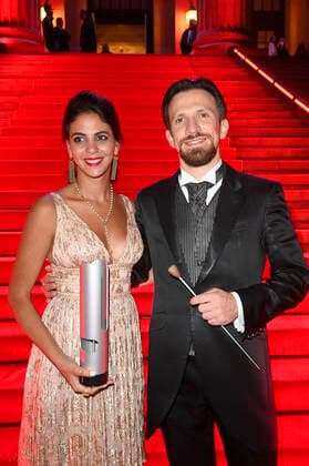 Fatma Said und Cornelius Meister bei der Verleihung des Opus Klassik 2021 im Konzerthaus am Gendarmenmarkt. Berlin, 10.10.2021