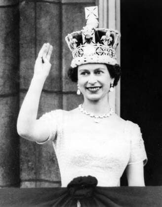 Queen Elizabeth II, the Queen of the United Kingdom, circa late 1950s. Ref:PBDQUEL EC140 PUBLICATIONXNOTxINxCANxCHNxFRAxITAxJPNxNORxPOLxRUSxESPxUKxUSA Copyright: xx PBDQUEL EC140