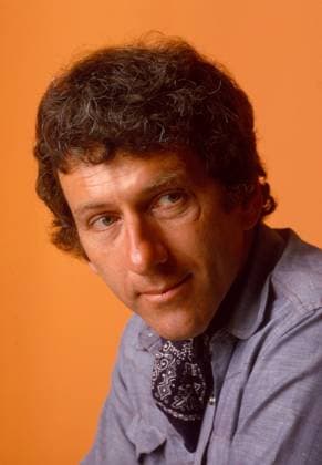 PETROCELLI, Barry Newman, 1974-76. photo: TV Guide courtesy Everett Collection Ref:TSDPETR EC005 PUBLICATIONXNOTxINxCANxCHNxFRAxITAxJPNxNORxPOLxRUSxESPxUKxUSA Copyright: xx TSDPETR EC005