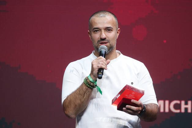 MOSCOW, RUSSIA - OCTOBER 14, 2021: White Rabbit chef Vladimir Mukhin speaks during a ceremony held at the Zaryadye Concert Hall to award Michelin stars to Moscow restaurants and chefs as well as to introduce the first Michelin Guide to Moscow. Vyacheslav Prokofyev TASS  TS1143D6